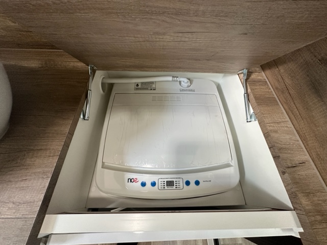 18' Paramount Signature Series washing machine
