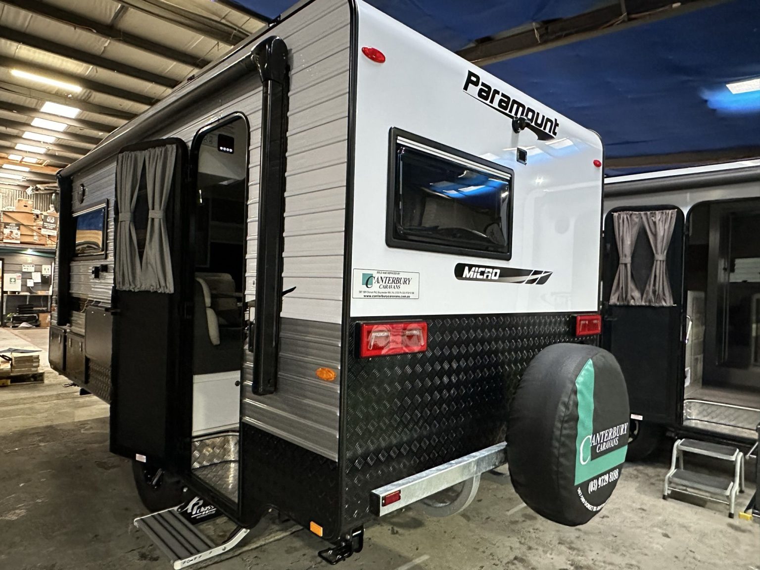 15'8 Paramount Micro Caravan Single Bed Layout Canterbury Caravans