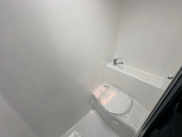 20'6 TUFF MUDDA bathroom toilet